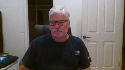Snapshot of viper654321 chatting on 10/16/25, 07:42 viper654321 online show from 10/16/25, 07:42