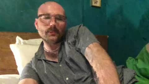 Snapshot of viperandcreme chatting on 06/22/26, 12:45 Creme online show from 06/22/26, 12:45