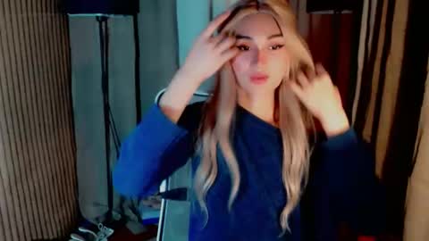 Pearl online show from 10/10/25, 10:03