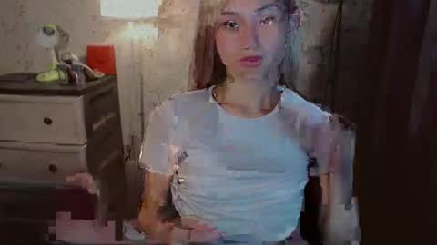 Pearl online show from 11/15/25, 03:26