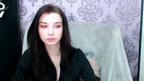 Snapshot of virgiluna chatting on 02/02/26, 08:18 VirginLuna online show from 02/02/26, 08:18