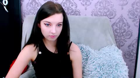 Snapshot of virgiluna chatting on 02/23/26, 08:50 VirginLuna online show from 02/23/26, 08:50