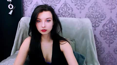 Snapshot of virgiluna chatting on 03/15/26, 08:15 VirginLuna online show from 03/15/26, 08:15