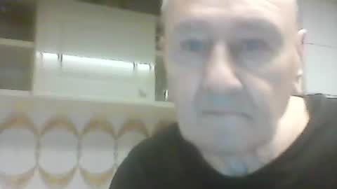 Snapshot of virgomandel chatting on 12/19/25, 05:36 virgomandel online show from 12/19/25, 05:36