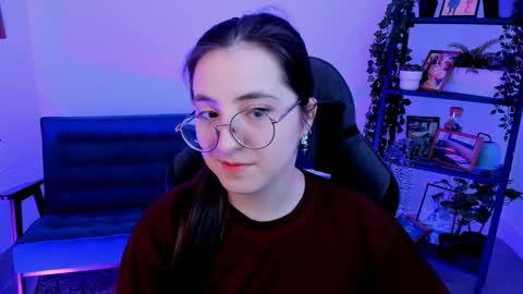 Snapshot of virtualvoyant chatting on 10/07/25, 03:25 your love online show from 10/07/25, 03:25