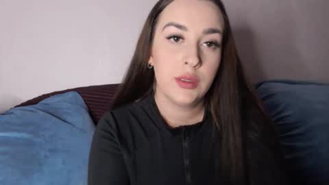 Vitalina online show from 10/02/25, 03:41