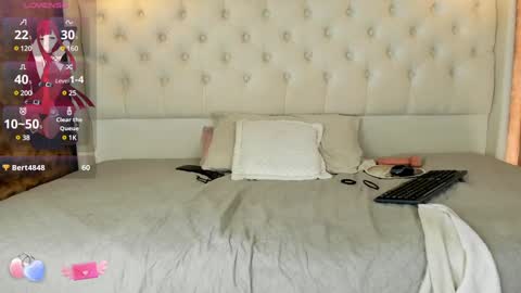 Snapshot of vitta_alfayed chatting on 02/04/25, 04:50 VittaaaPlease help me with your thumbs up its important online show from 02/04/25, 04:50