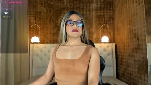 Snapshot of vitta_alfayed chatting on 02/17/25, 12:59 VittaaaPlease help me with your thumbs up its important online show from 02/17/25, 12:59