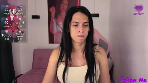 Snapshot of vittoria_lombardi07 chatting on 10/07/25, 08:11 VITTORIA  online show from 10/07/25, 08:11