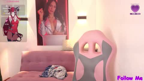 VITTORIA  online show from 10/28/25, 07:12