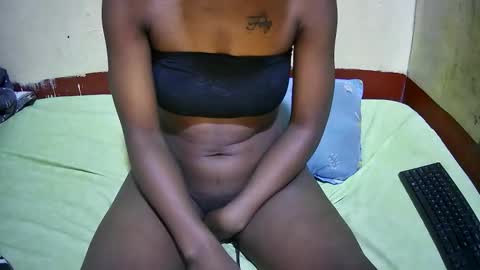 Snapshot of viva_sweet chatting on 04/17/26, 03:59 viva_sweet online show from 04/17/26, 03:59