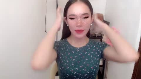 Snapshot of vivahotbabessandra chatting on 06/29/26, 04:19 SANDRA GOING YOU online show from 06/29/26, 04:19