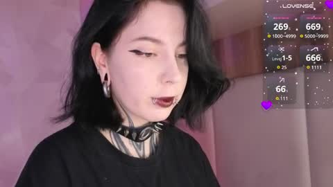Vivi   online show from 05/10/26, 06:18