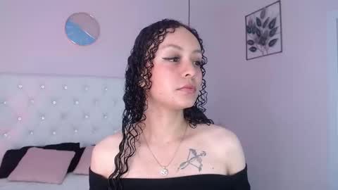 Snapshot of vivi_gh1 chatting on 10/11/25, 03:39 Vivi online show from 10/11/25, 03:39