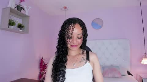 Snapshot of vivi_gh1 chatting on 12/20/25, 03:57 Vivi online show from 12/20/25, 03:57