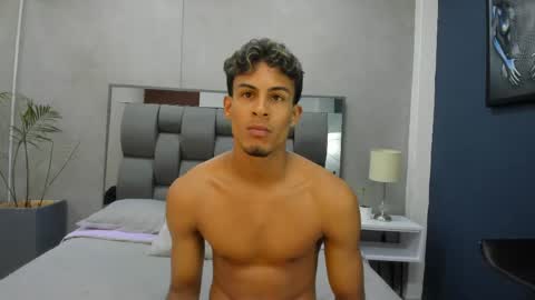 Vivian Mucks online show from 04/29/26, 03:43