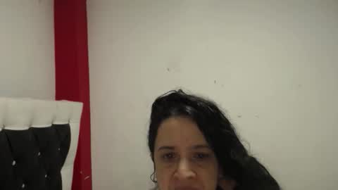 Snapshot of vivian_walt_ chatting on 11/03/25, 04:14 melissa online show from 11/03/25, 04:14