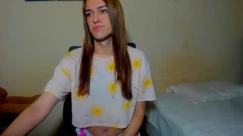 instagram Viviana73215 online show from 12/04/25, 12:03