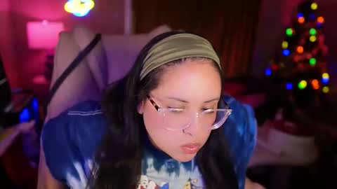 Snapshot of vivianaortega chatting on 01/15/26, 03:33 Vivi online show from 01/15/26, 03:33