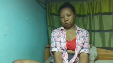 viviane0812 online show from 11/19/25, 07:03