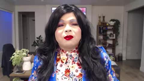 Snapshot of vivianfrost chatting on 02/15/26, 04:20 VivianFrosty online show from 02/15/26, 04:20