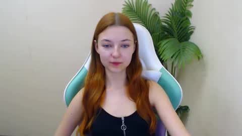 Vivien online show from 01/22/25, 01:10