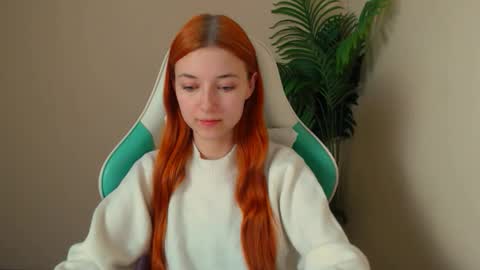 Snapshot of vivien_leight chatting on 02/10/26, 07:40 Vivien online show from 02/10/26, 07:40