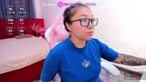 Snapshot of vivien_montclair chatting on 06/14/26, 12:08 Vivien online show from 06/14/26, 12:08