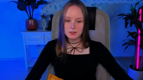 Vivien online show from 12/10/24, 07:54