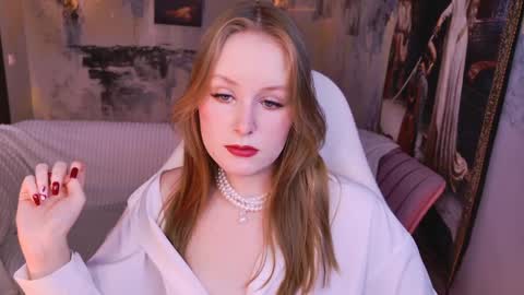 Snapshot of vivienleeigh chatting on 04/12/26, 05:12 Vivien online show from 04/12/26, 05:12