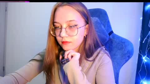 Snapshot of vivivivikkie chatting on 02/10/26, 10:58 vivivivikkie online show from 02/10/26, 10:58