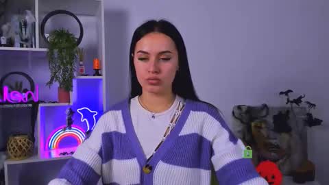 vivy_star online show from 10/29/25, 08:32