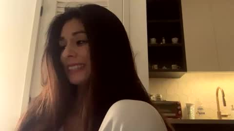 Snapshot of vixenblade chatting on 01/14/26, 06:30 vixenblade online show from 01/14/26, 06:30