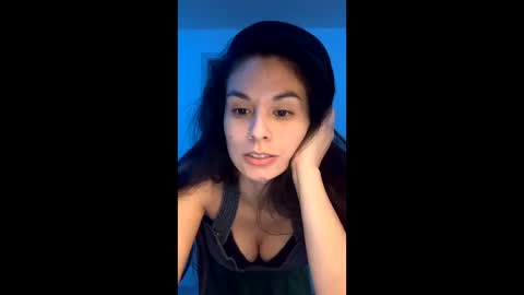 Snapshot of vixenblade chatting on 02/03/26, 06:22 vixenblade online show from 02/03/26, 06:22