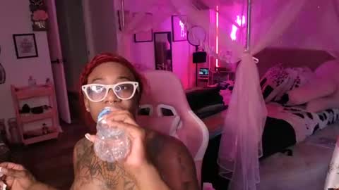 Vixen Capri online show from 06/26/26, 04:11