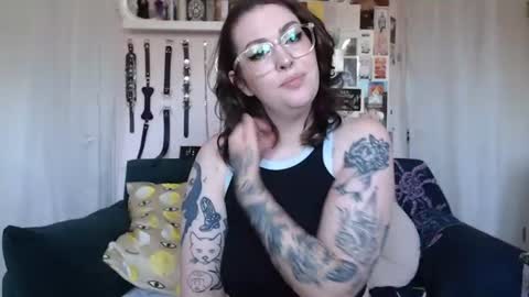 VIXIN online show from 06/17/26, 03:57