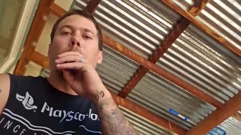 Snapshot of vl2992 chatting on 10/16/25, 05:14 vl2992 online show from 10/16/25, 05:14