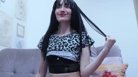 LOLA online show from 10/18/25, 02:14