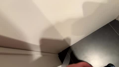 Snapshot of vm93m chatting on 10/08/25, 08:50 John online show from 10/08/25, 08:50