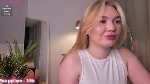 Hey Im Charlie 3 online show from 11/26/25, 09:27