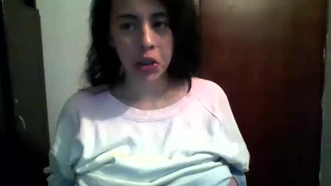 Snapshot of vmt11 chatting on 10/17/25, 03:31 vmt11 online show from 10/17/25, 03:31