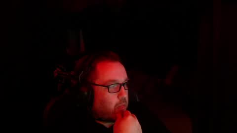 Snapshot of voidcatdaddy chatting on 04/11/26, 07:02 Rev online show from 04/11/26, 07:02