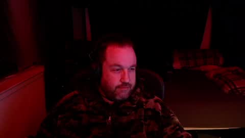 Snapshot of voidcatdaddy chatting on 04/21/26, 05:36 Rev online show from 04/21/26, 05:36