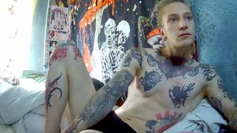 Snapshot of voldan_elf chatting on 10/26/25, 07:25 Elf online show from 10/26/25, 07:25