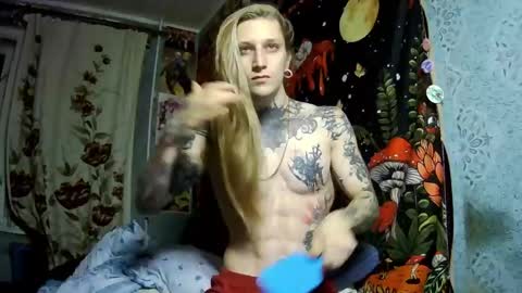 Snapshot of voldan_elf chatting on 11/04/25, 05:23 Elf online show from 11/04/25, 05:23