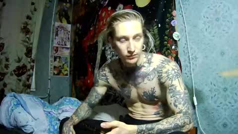 Snapshot of voldan_elf chatting on 11/06/25, 09:59 Elf online show from 11/06/25, 09:59