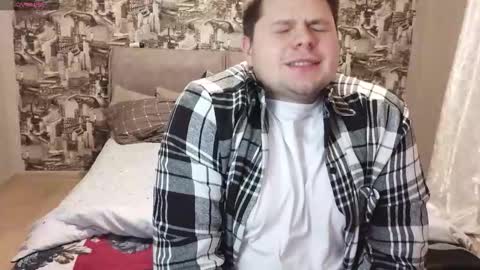 Snapshot of volshebnik_130 chatting on 01/12/26, 08:25 Volshebnik1302 online show from 01/12/26, 08:25