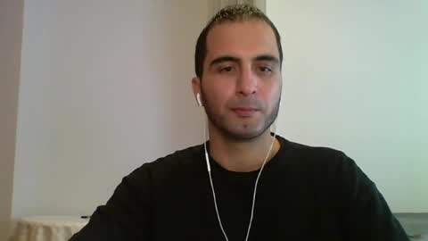 Snapshot of volve5 chatting on 04/19/26, 11:42 volve5 online show from 04/19/26, 11:42