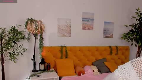Snapshot of vonen_ray chatting on 05/16/26, 09:39 Vonen online show from 05/16/26, 09:39