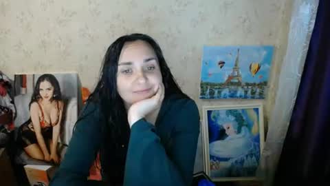 Snapshot of voulezvous_angel chatting on 06/23/26, 12:25 voulezvous_angel online show from 06/23/26, 12:25